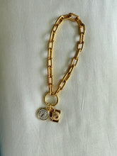Load image into Gallery viewer, San Benito w Camera gold