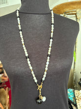 Load image into Gallery viewer, Pendant Blanc/Noir